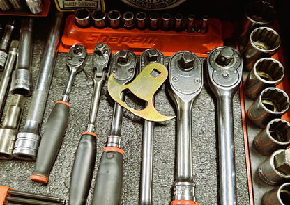 The Tight Space Seal Puller